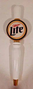 MANGO DE GRIFO DE CERVEZA DE BARRIL BARRA ICÓNICA MILLER LITE DE COLECCIÓN 12" DE ALTO. MAN CAVE BREW - Imagen 1 de 6