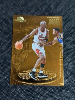 1995 Skybox Michael Jordan Standouts Rare Insert Card - Image 1 of 2