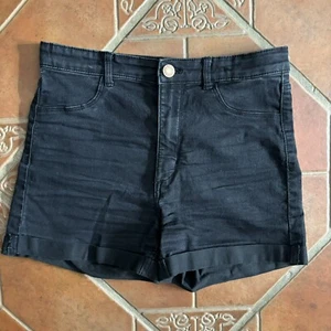 Black High Waisted Cuffed Adjustable Waist Denim Jean Shorts Girls Youth Size 16 - Picture 1 of 6