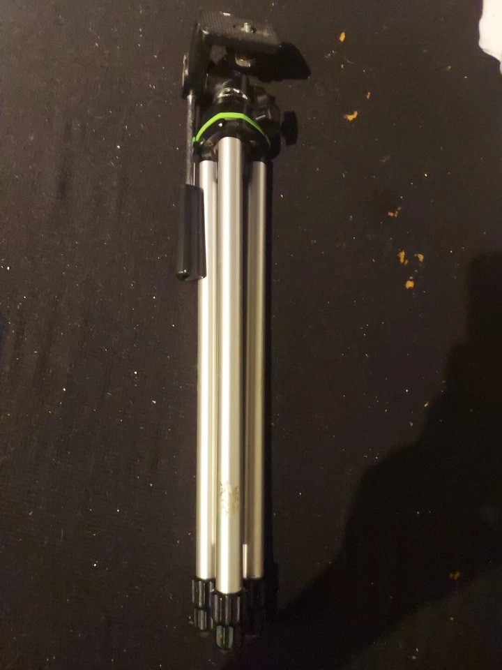 Promaster Camera Tripod - Image 1 of 1