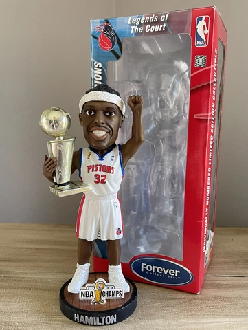 RICHARD RIP HAMILTON Detroit Pistons 2004 NBA CHAMPS Fist Up Bobblehead NIB! Cover