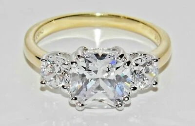 9CT GOLD & SILVER 3.00ct SIMULATED DIAMOND 3 STONE ENGAGEMENT RING size J to V - Image 1 of 4