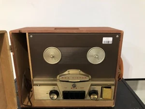 RCA Victor 8-TR-2 USA 1958 Reel-to-Reel Recorder and Speaker with Microphone - Picture 1 of 9