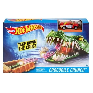 Hot Wheels Crocodile Crunch Play Set - Picture 1 of 5