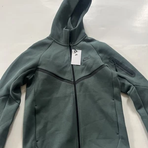 Sudadera con Capucha Nike Tech Fleece Cremallera Completa Verde Oliva HV0949 338 Para Hombre Talla S NUEVA - Imagen 1 de 7