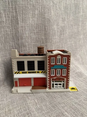 Vintage 1990 Micro Machines Freight Warehouse Building, Bank, City S&L  Working - Image 1 of 4
