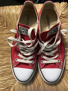 Zapatos Converse Chuck Taylor All Star Rojo Talla: M/7 con 9 Usados en Excelente Condición - Imagen 1 de 5
