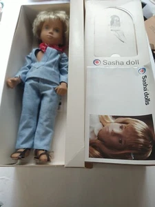 MUÑECA SASHA 302 TRAJE AZUL GREGOR FAIR (AÑOS 80) (RARA Caja/Etiqueta UK) - Imagen 1 de 9