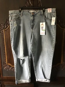 Celebrity Pink Women's Mid-Rise Jeans 22W - Picture 1 of 6