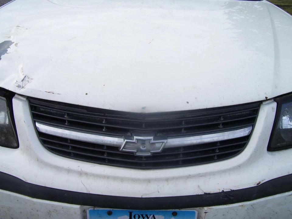 Chevrolet Impala 2000 2001 2002 2003 2004 2005 parrilla delantera OEM Foto 1 de 1