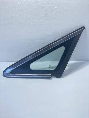 2011-2017 HONDA ODYSSEY FRONT LEFT SIDE CORNER VENT TRINGULAR GLASS OEM - Image 1 of 4