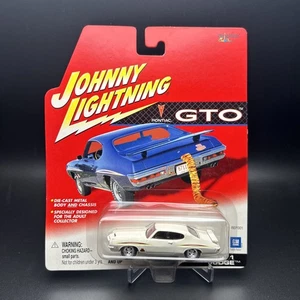 Johnny Lightning 1971 Pontiac GTO Judge White 1/64 Scale - Picture 1 of 5