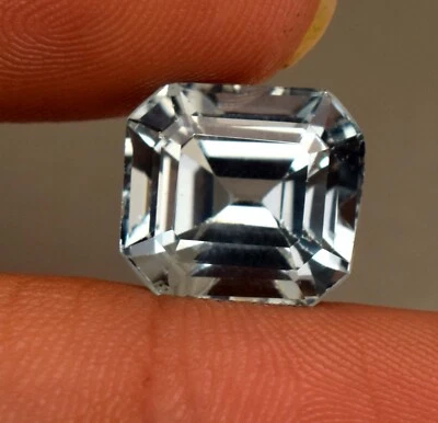 Natural Aquamarine Gemstone Top Faceted Octagon Cut 4.85 Ct Loose Gemstone - Image 1 of 4