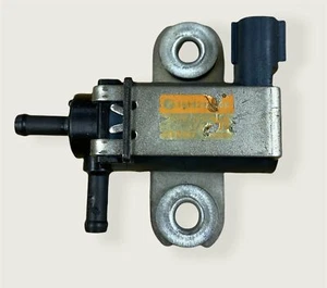 Subaru Impreza WRX STI 9 Hawkeye EJ207 Turbo Boost Solenoid 16102AA360 - Picture 1 of 6