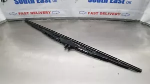 FITS BMW E30 E36 Front Left Wiper Blade Uk Passenger 61618353297 - Picture 1 of 3