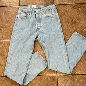 Levi's Premium 501 '54 ORIGINAL FIT MEN'S JEANS Size 29 x 32 - Picture 1 of 9