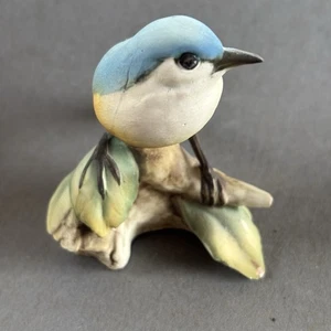 Vintage Tay Italy Porcelain 2.5" Bird Sparrow Giuseppe Tagliariol Blue - Picture 1 of 6