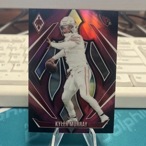 2024 Panini Phoenix - Kyler Murray #100 Pink Fade /88 - Foto 1 di 3