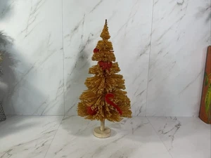 Vintage Gold beflockte Flaschenbürste Baum 13" ~ rote Kugeln ~ Zuckerstange ~ Schleife - Bild 1 von 24