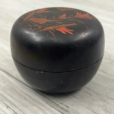 Vintage Small Round Wooden Japanese Style Covered Trinket Caddy Box - Image 1 of 4