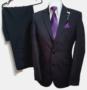 F&F mens 2 piece suit Ch36"R W32" L29" Black hairline pinstripe - Picture 1 of 13