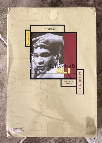 New Muhammad Ali: The Boxing Series Silk Road Gifts Authentic Plaque Collectible Cover