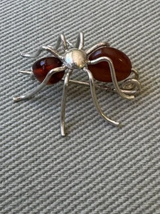 Vintage skurrile Sterlingsilber natürliche Bernstein Spinne Brosche Anstecknadel - Bild 1 von 9