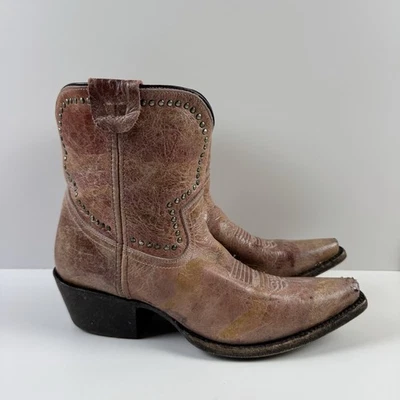 Botas al tobillo Sundance de cuero con tachuelas beige para mujer talla 8 Foto 1 de 4