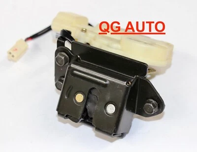 00-06 Actuador de bloqueo de pestillo de puerta elevadora trasera para maletero Mazda MPV / OEM Foto 1 de 4