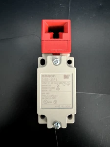 Omron D4BS-35FS Safety Interlock Limit Switch - Picture 1 of 3