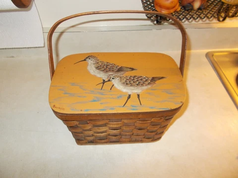 Vintage Lattice Wood Hand Basket Made in Spain Hand-Painted Sand Pipers Signed Cover