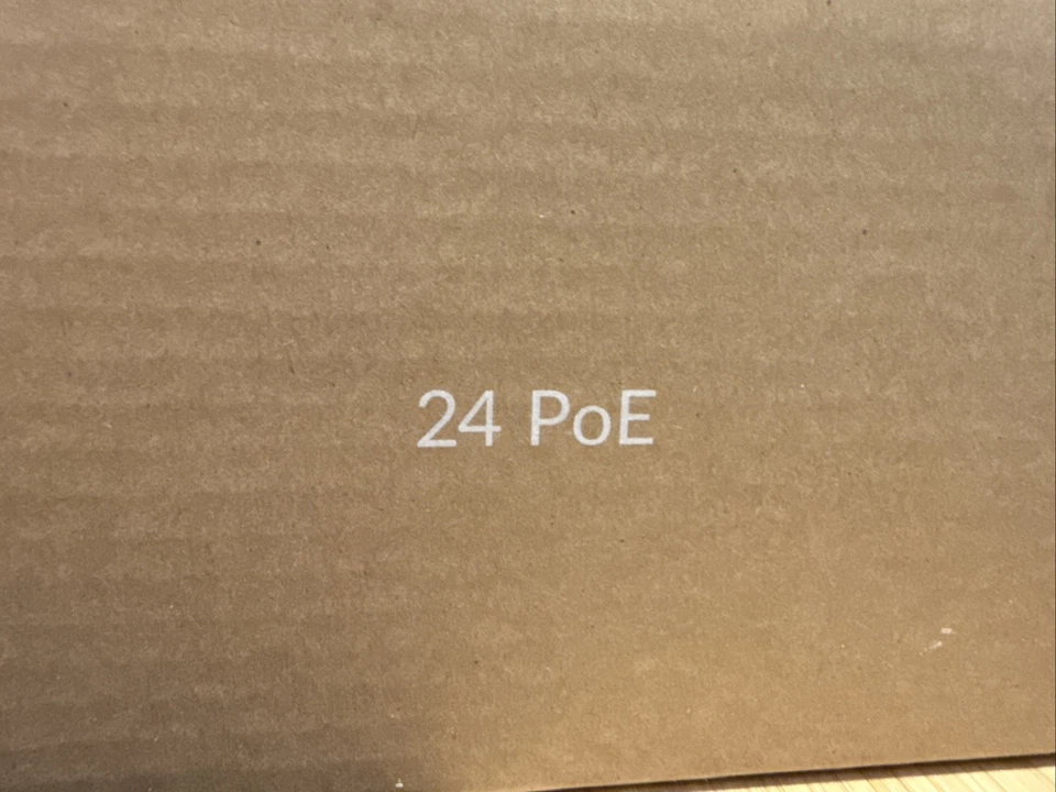 Ubiquiti Use-24-Poe - Image 1 of 3