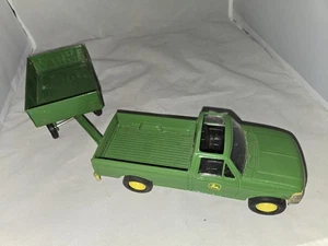 VTG Ertl John Deere Ford F-150 Dealer Pickup truck + Trailer Die cast Metal 1/32 - Picture 1 of 3