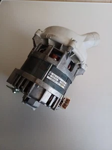 Miele  Umwälzpumpe MPE Mpe 11 - 64 / 2  für professional Spülmaschine G 7856 - Bild 1 von 3