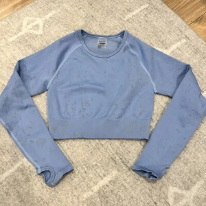 ECHT Long Sleeve Crop Top Activewear Women’s Size Medium Purple/Blue - Picture 1 of 5