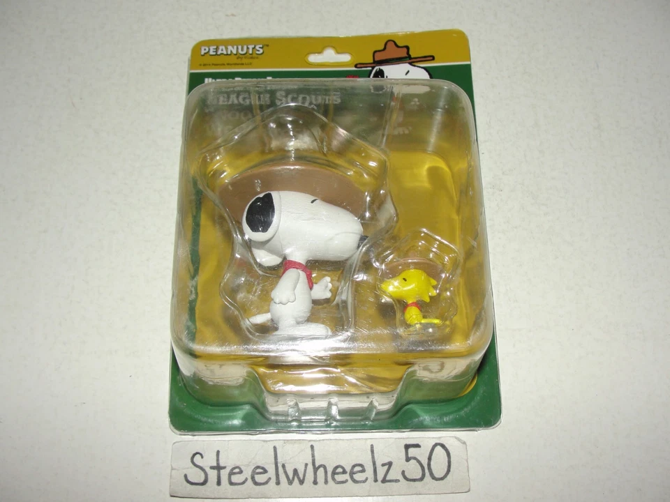 Peanuts Beagle Scouts Snoopy Woodstock Ultra Detail Figure Medicom 2014 UDF NEW - Image 1 of 3