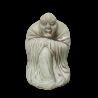 Злой дух / демон-хранитель храма, антикварная японская фарфоровая статуэтка - Изображение 1 из 4