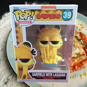 Garfield with lasagna funko # 39 (nib) With Pop Protector  - Picture 1 of 7