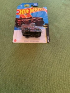 2023 HOT WHEELS HW BATMAN CLASSIC TV SERIES BATMOBILE 3/250 - Picture 1 of 7