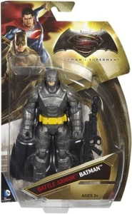 Batman v Superman: Dawn of Justice Battle Armor Modellino Batman 6" - Foto 1 di 3