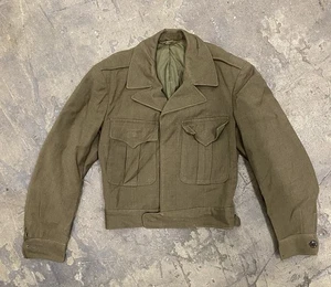 Vintage Mens 36R WWII OD Green Wool Crop USA Military Field Jacket WW2 - Picture 1 of 9