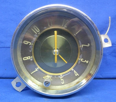 Vintage 1953 Buick Super Roadmaster Dash Clock - Image 1 of 4