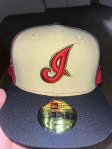 Cleveland Indians 7 1/2 New Era Myfitteds - Picture 1 of 6