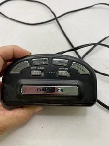 Snooze Alarm Clock Pre Owned  - Picture 1 of 6