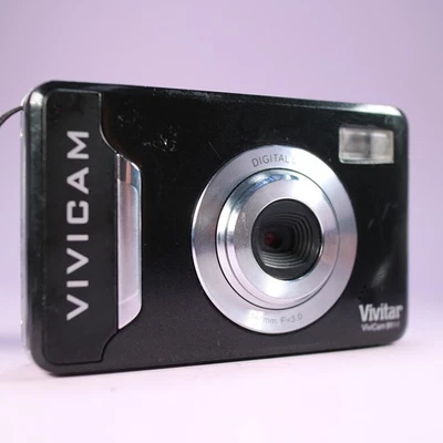 Vivitar Digital Camera Vivicam 9114 9.0MP Black Tested - Image 1 of 4