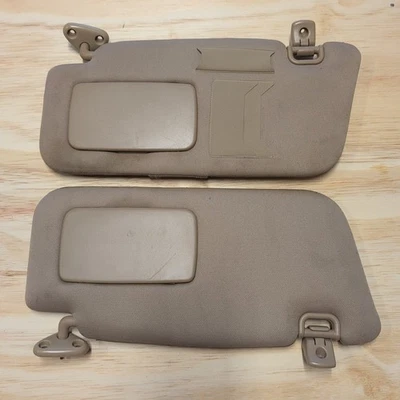 2003 年一对 - 2005 年斯巴鲁 Forester 遮阳板组件左右原始设备制造商 — 第 1/4 张图片