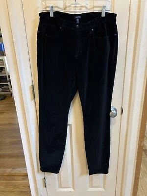 Pantalones de mezclilla de terciopelo negro Eileen Fisher 12 30” entrepierna mezcla de algodón elástico Foto 1 de 4