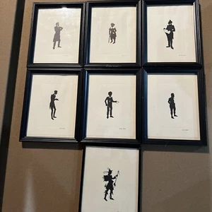 7 siluetas de colección de personajes famosos enmarcados arte de pared de Charles Dickens tim pequeño - Imagen 1 de 11