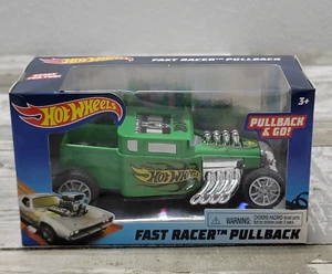 Hot Wheels Pullback Fast Racer - Agitador de huesos verde - Pull Back & Go - Imagen 1 de 7