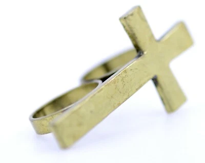 Vintage retro style bronze cross double finger ring, UK Size M+P - Image 1 of 4